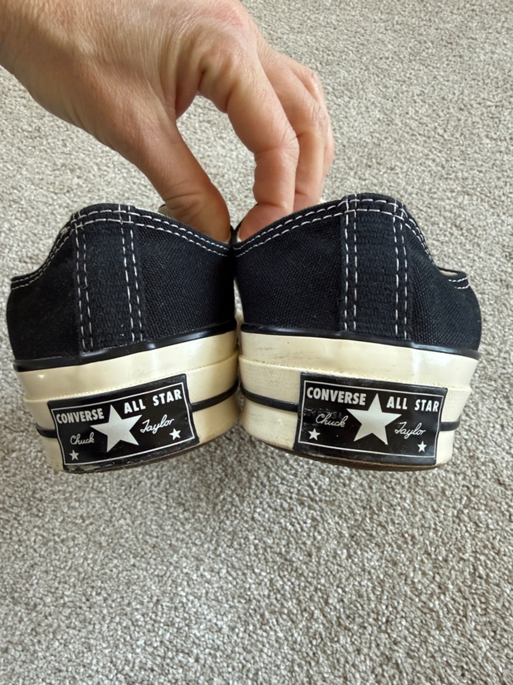 Converse Chuck Taylors in black - Picture 3 of 4